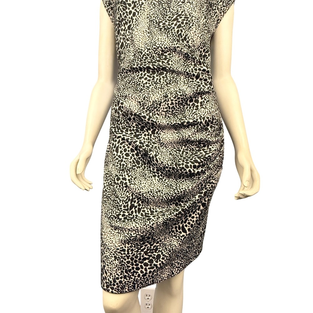 Leopard Print Dress Size 4 Ruched Sheath Dress Jersey Knit Bodycon Comfortable - Picture 7 of 12